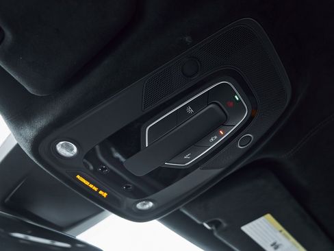 Used 2024 Lamborghini Urus Performante image 96