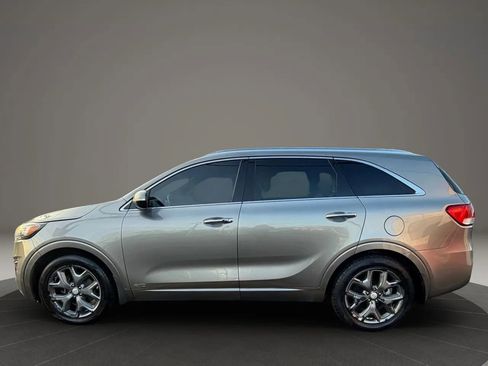 Used 2016 Kia Sorento SX image 8