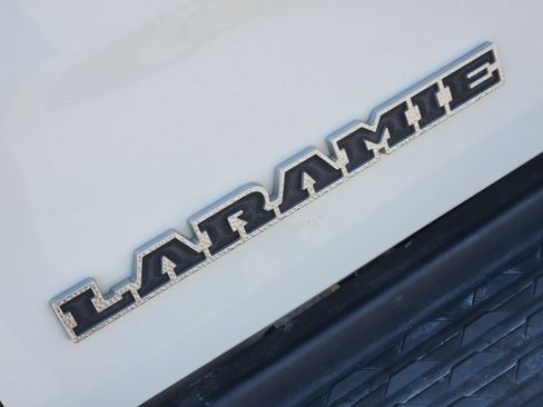Used 2022 RAM 2500 Laramie AWD/4WD image 13