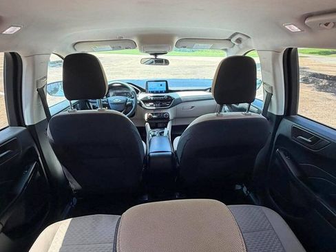 Used 2022 Ford Escape SE FWD image 10