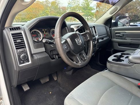Used 2017 RAM 2500 SLT image 19