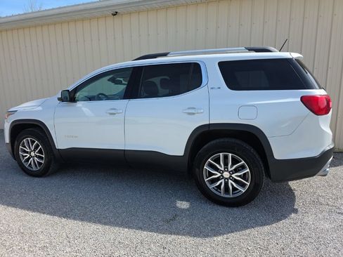 Used 2018 GMC Acadia SLE FWD image 13