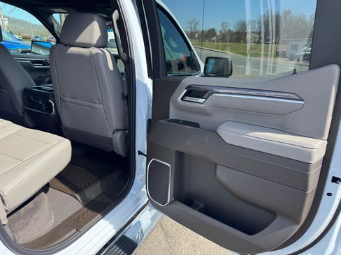 New 2026 Chevrolet Silverado 1500 LTZ w/ LTZ Premium Package AWD/4WD image 51