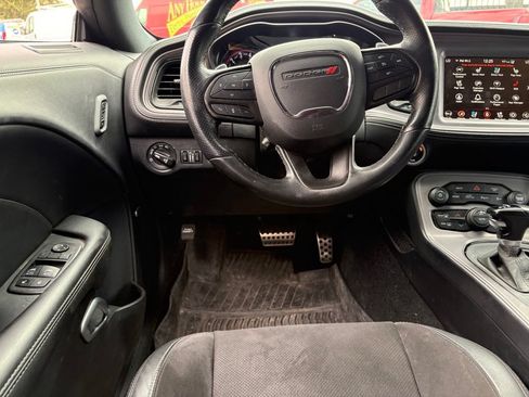 Certified 2023 Dodge Challenger GT w/ Plus Package RWD image 8