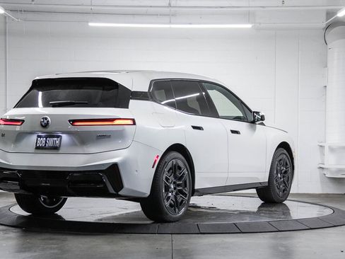 New 2026 BMW iX xDrive60 w/ M Sport Package image 6