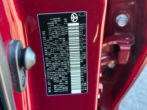 Used 2024 Toyota Corolla SE image 33