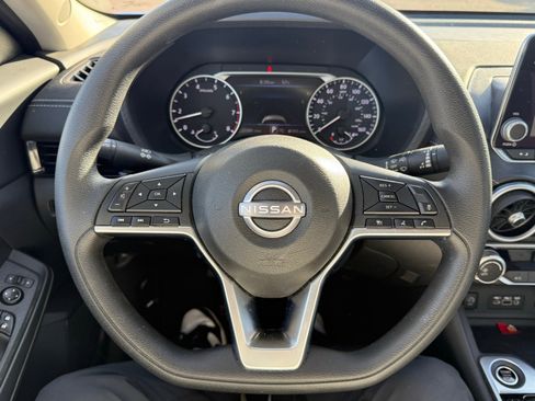Certified 2025 Nissan Sentra SV image 16