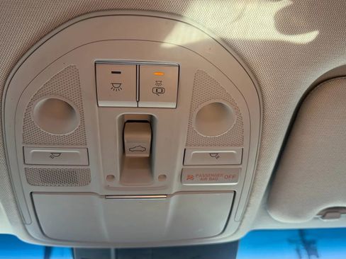 Used 2020 Genesis G70 2.0T w/ Elite Package image 24