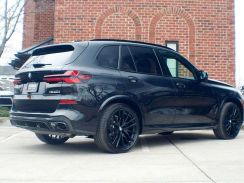 Used 2024 BMW X5 M60i image 5