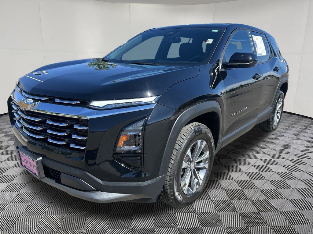 Used 2026 Chevrolet Equinox LT w/ Convenience Package II AWD/4WD image 3