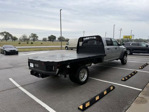 Used 2016 RAM 5500 SLT w/ Quick Order Package 29G SLT image 2