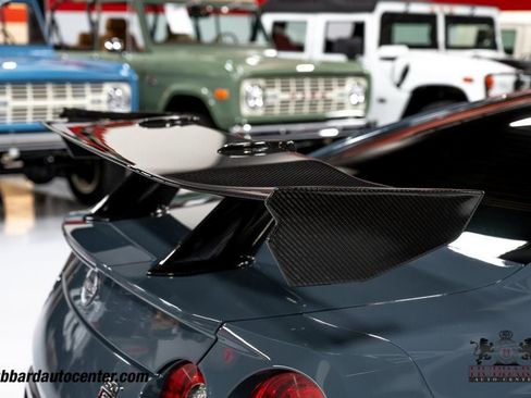 Used 2024 Nissan GT-R NISMO w/ NISMO Appearance Package image 40