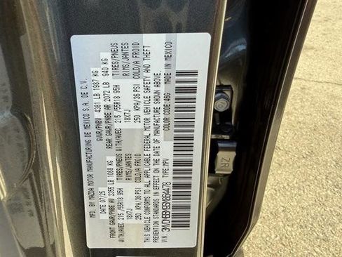 New 2025 MAZDA CX-30 AWD 2.5 S w/ Select Sport Pkg image 31