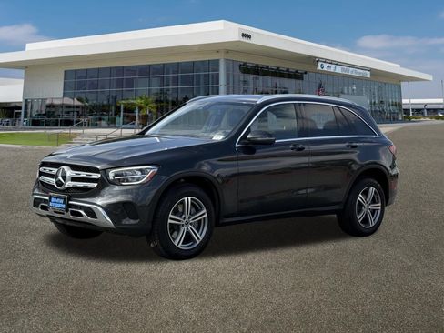 Used 2021 Mercedes-Benz GLC 300 image 5