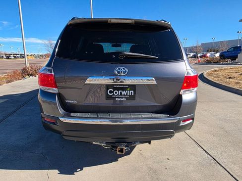 Used 2013 Toyota Highlander SE image 8