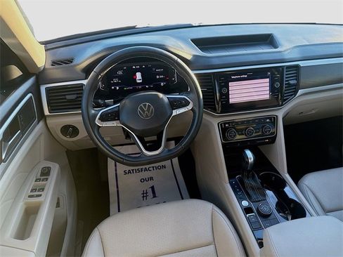 Used 2023 Volkswagen Atlas SE image 20