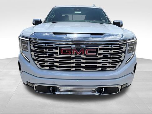 New 2026 GMC Sierra 1500 Denali w/ Denali Reserve Package AWD/4WD image 2
