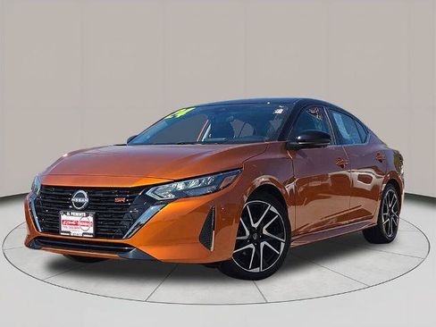 Certified 2024 Nissan Sentra SR w/ SR Premium Package FWD image 1