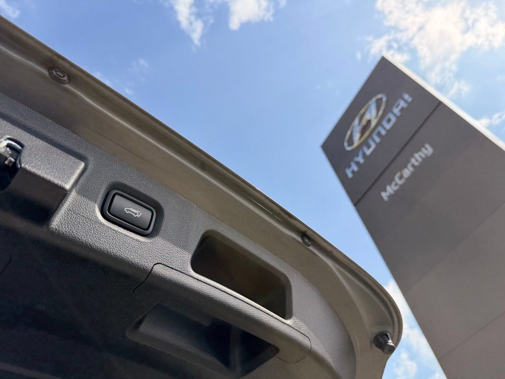 Used 2023 Hyundai Santa Fe Limited FWD image 35