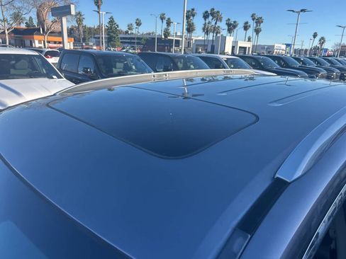 Used 2016 Honda Pilot Touring image 13