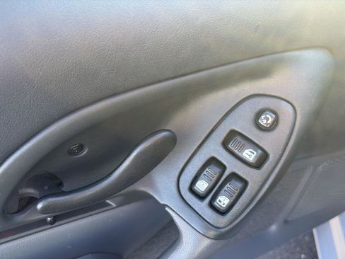 Used 1998 Chevrolet Camaro LT w/ Preferred Equipment Group 2 image 15