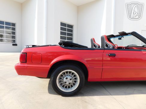 Used 1992 Ford Mustang LX RWD image 28
