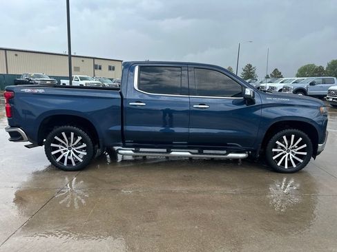 Used 2020 Chevrolet Silverado 1500 LTZ w/ LTZ Convenience Package AWD/4WD image 35