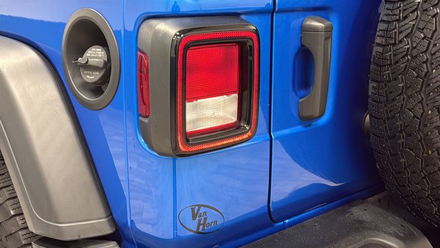 Used 2024 Jeep Wrangler Unlimited Sport AWD/4WD image 35