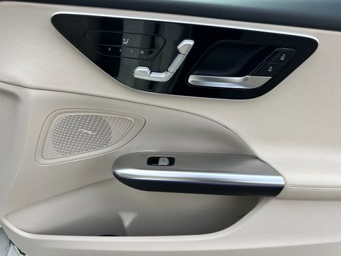 Certified 2023 Mercedes-Benz C 300 Sedan image 19