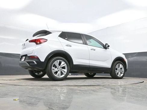 Used 2025 Buick Encore GX Preferred AWD/4WD image 36