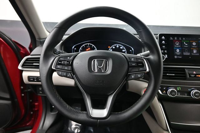 Used 2018 Honda Accord Touring image 14