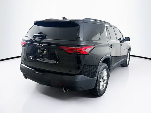 Used 2022 Chevrolet Traverse LT image 9