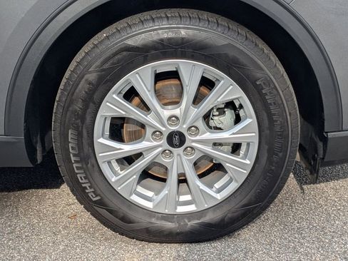 Used 2024 Ford Escape Active image 11