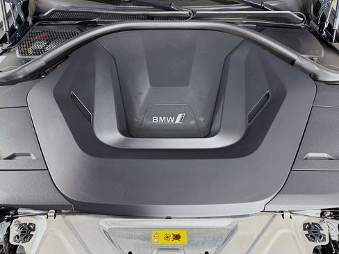 Certified 2023 BMW i4 eDrive35 w/ Premium Package RWD image 32
