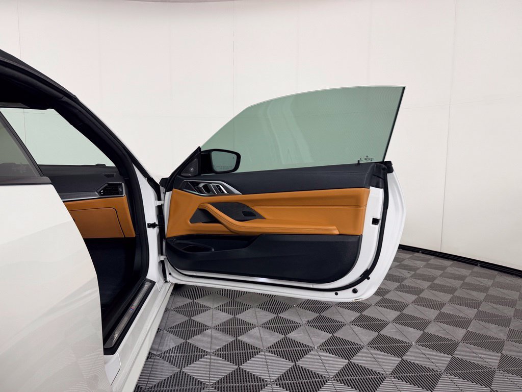 Used 2021 BMW 430i Convertible w/ M Sport Package RWD image 28