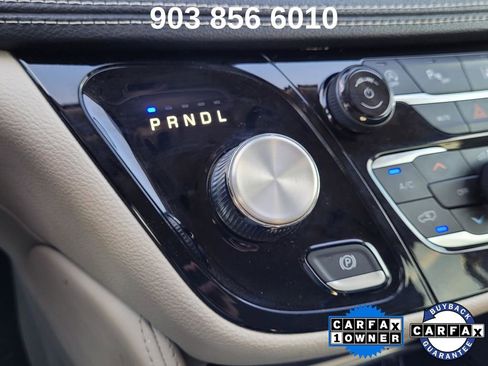 Used 2023 Chrysler Pacifica Limited image 13