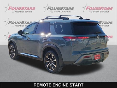 New 2026 Nissan Pathfinder Platinum image 7