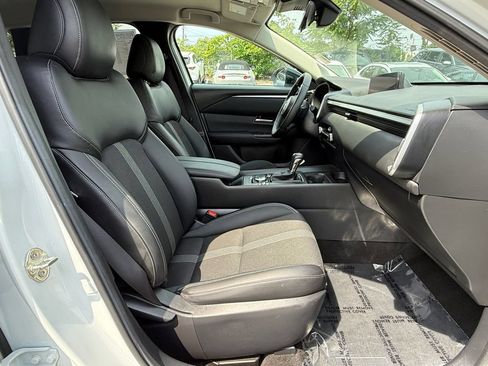 Used 2023 MAZDA CX-50 AWD 2.5 S w/ Cargo Package image 22