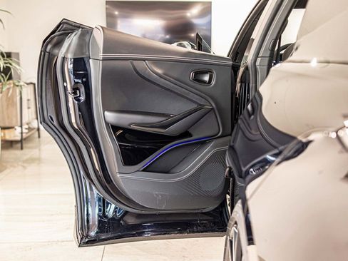 New 2026 Aston Martin DBX 707 image 35