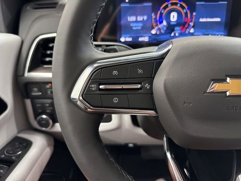 New 2026 Chevrolet Suburban Premier AWD/4WD image 26