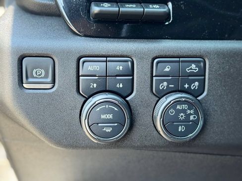 Used 2024 Chevrolet Silverado 2500 LTZ w/ LTZ Plus Package AWD/4WD image 20