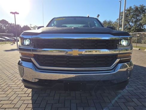 Used 2018 Chevrolet Silverado 1500 LT w/ All Star Edition image 2