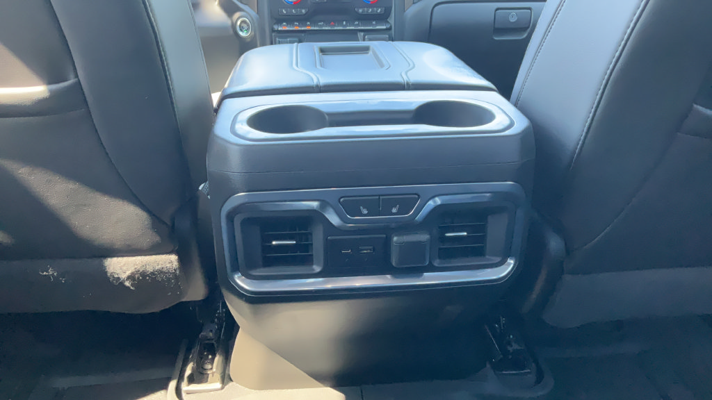 Used 2020 Chevrolet Silverado 1500 High Country w/ Technology Package AWD/4WD image 26