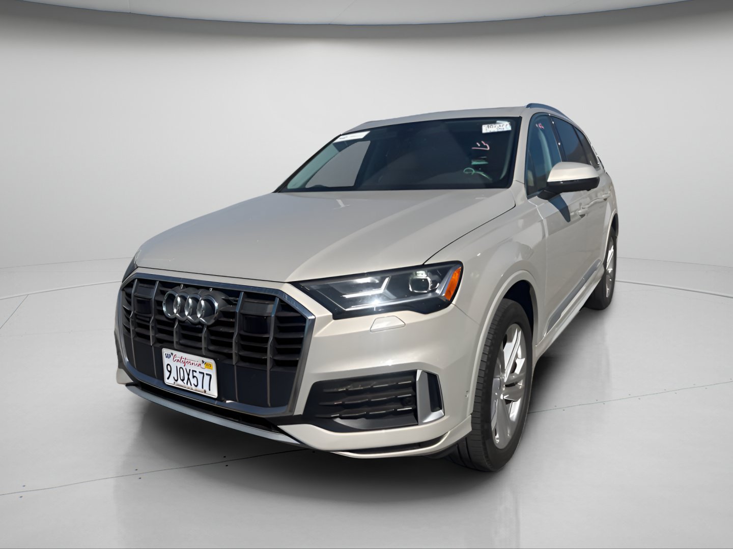 Used 2023 Audi Q7 2.0T Premium w/ Convenience Package AWD/4WD image 5