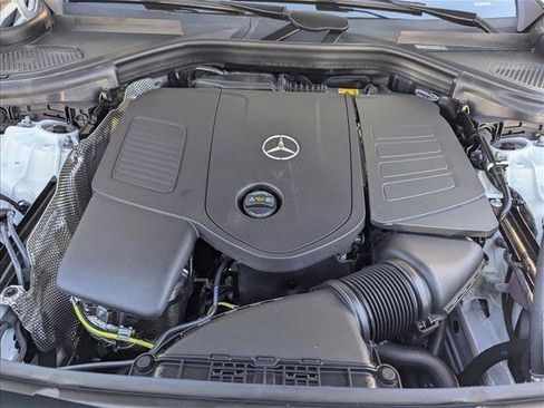 New 2026 Mercedes-Benz GLC 300 image 15