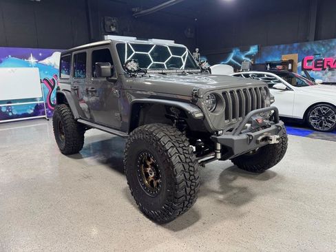 Used 2019 Jeep Wrangler Unlimited Rubicon AWD/4WD image 12