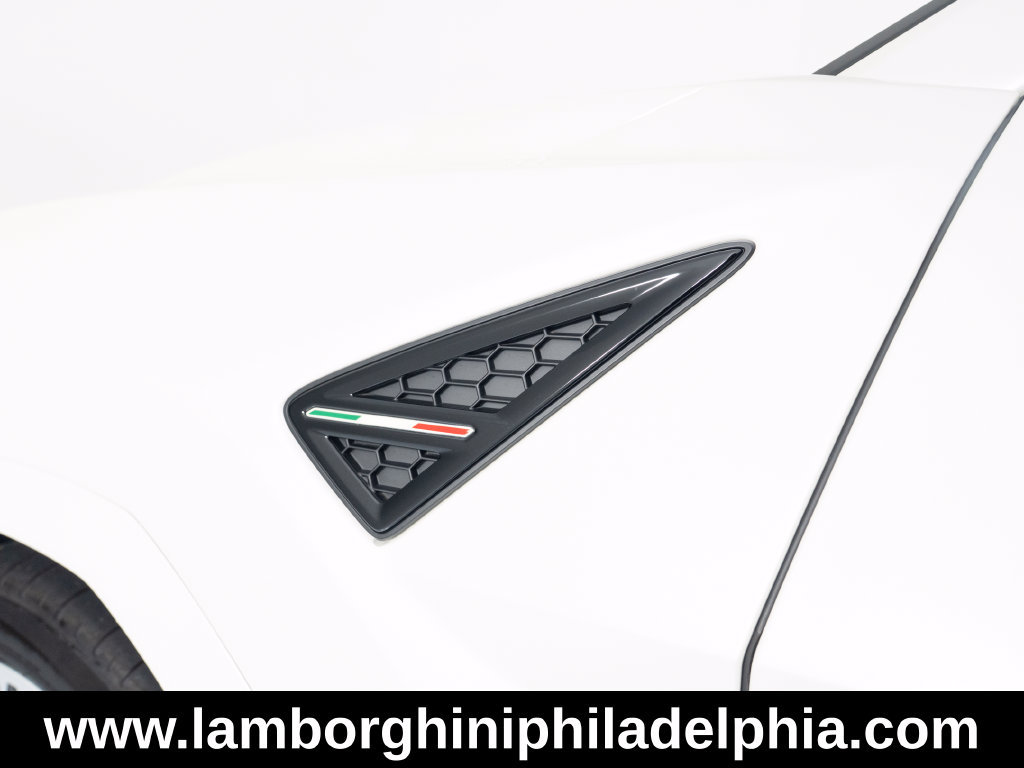 Used 2025 Lamborghini Urus S AWD/4WD image 56