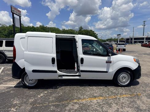 Used 2019 RAM ProMaster City Tradesman FWD image 13