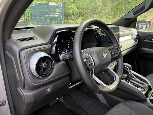 Certified 2023 Chevrolet Colorado LT w/ LT Convenience Package II image 10