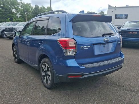 Used 2018 Subaru Forester 2.5i Premium AWD/4WD image 4